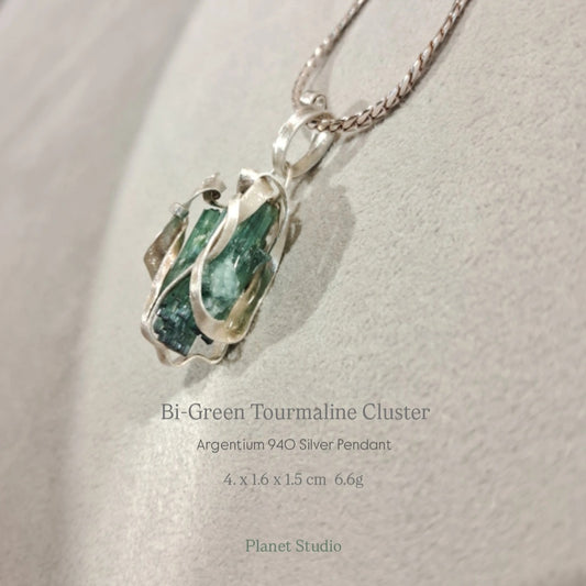 Bi-Green Tourmaline Cluster 馥綠電氣石晶簇 Argentium Pendant 鍺銀墜飾 - H259