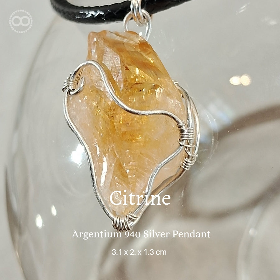 Citrine Pendant 黃水晶 ♾ 星球天然石礦墜系列 ｜ Planet Studio