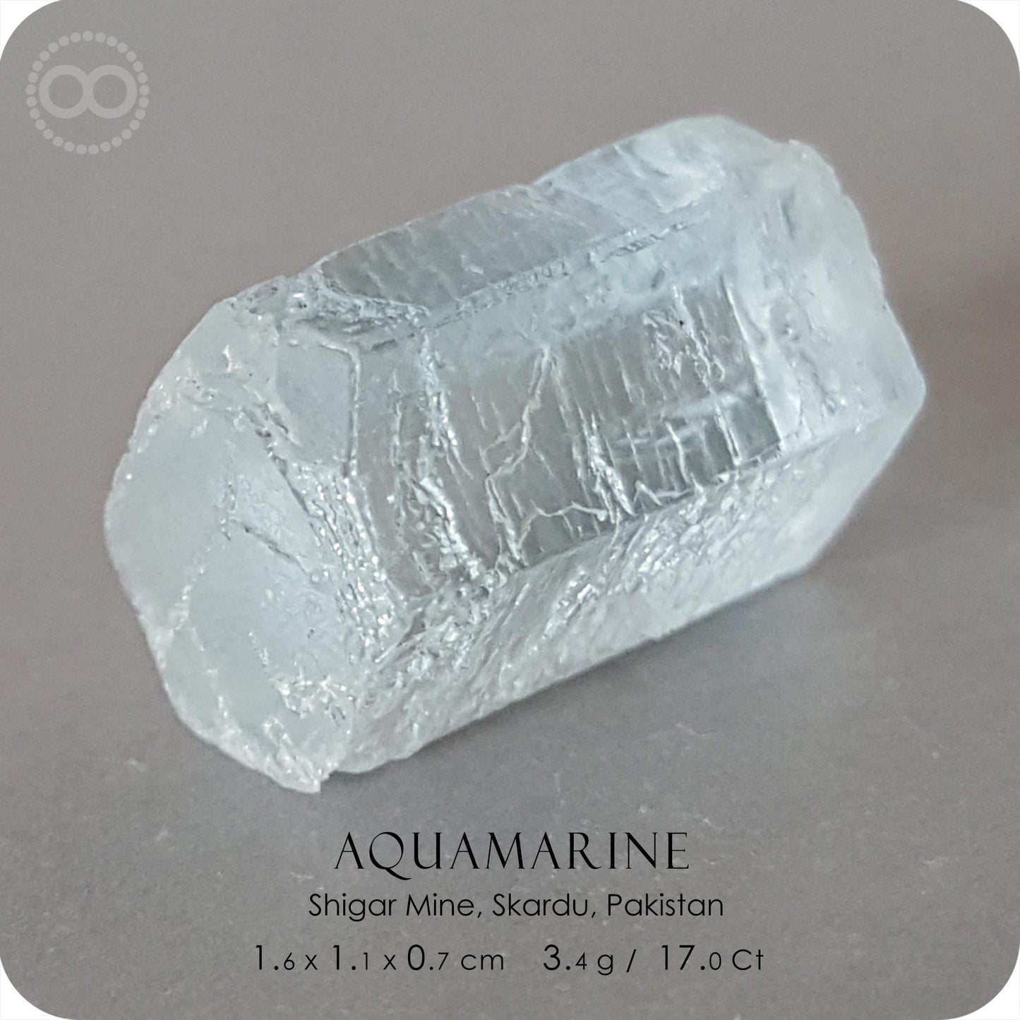 星紀圖 ♦ Aquamarine 海水藍寶 :: 蝕刻晶體 Pakistan [ AS24 ]